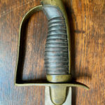 Foot Artillery hanger grip - right side